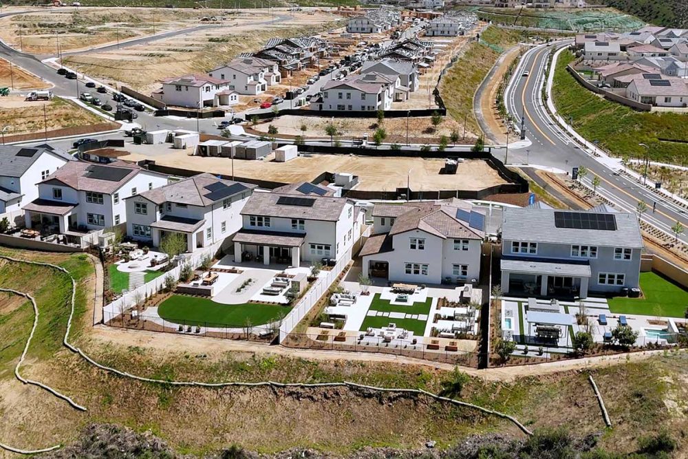 Arches and Montilla Rear View of Model Homes