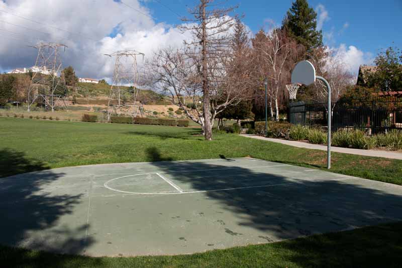 Northlake Community Basketball Court