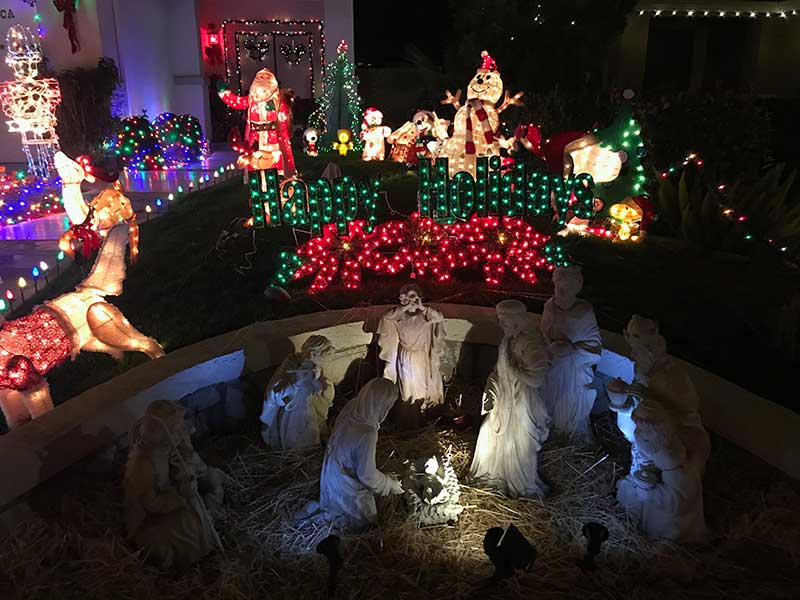 Holiday Lights Display in Santa Clarita