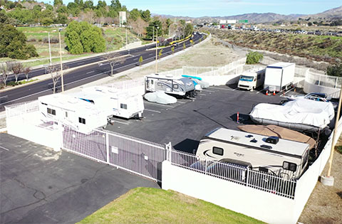 RV Storage in Tres Robles