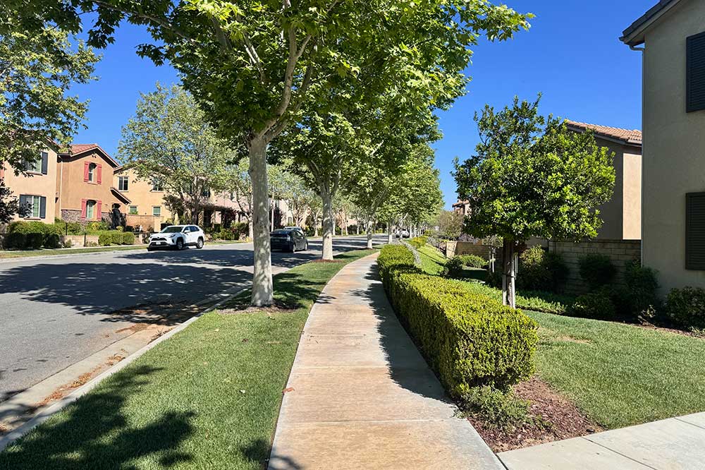 Sidewalk on Vista Del Rio Dr in Valencia, CA