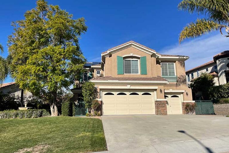 2 Story Home in Miramonte