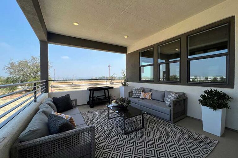 Outdoor Covered Deck in Rowen Townhome