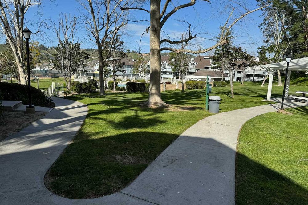 American Beauty Village Common Area Trails