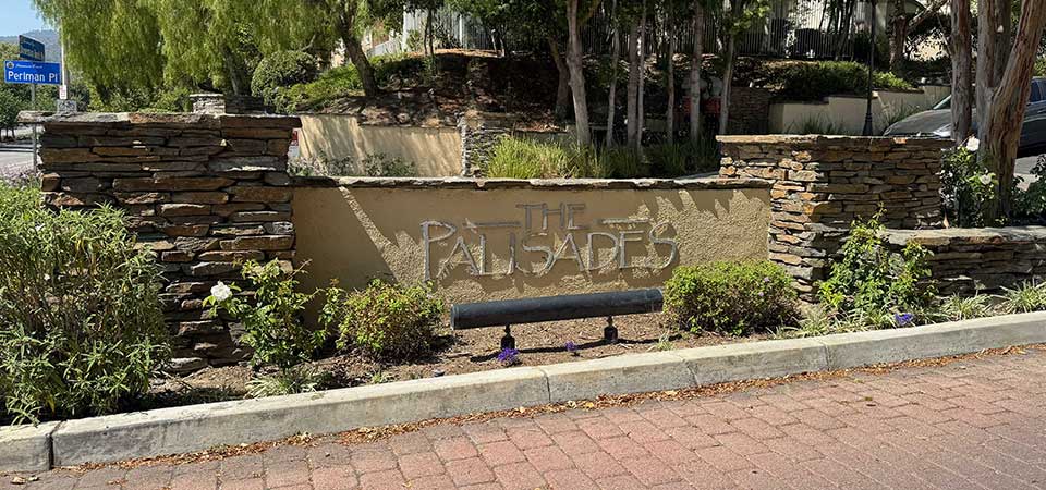 Sign at Entry to The Palisades in Stevenson Ranch