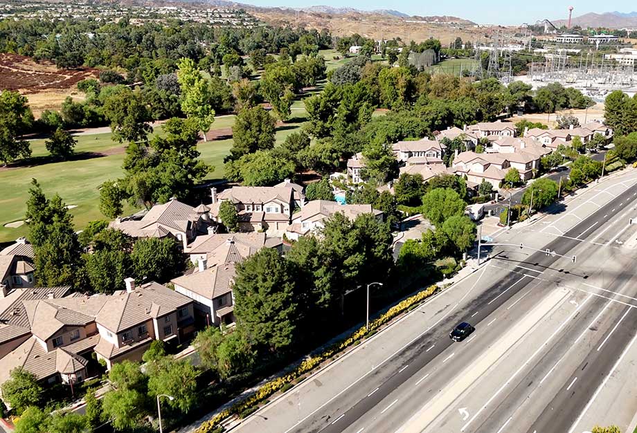 Avignon Townhomes Near Valencia Country Club Gold Course