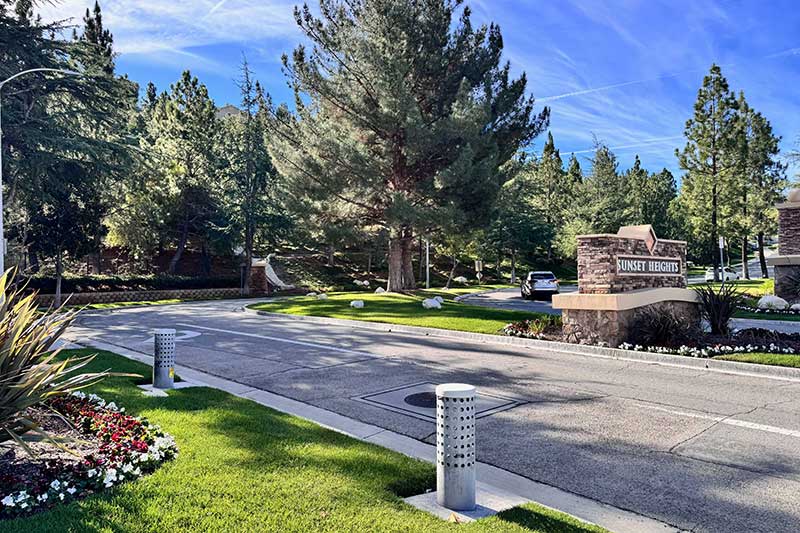 Entrance to Sunset Heights in Canyon Country CA