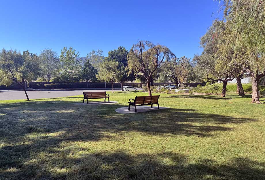 Small Neighborhood Park Near Diamond Head in Stevenson Ranch