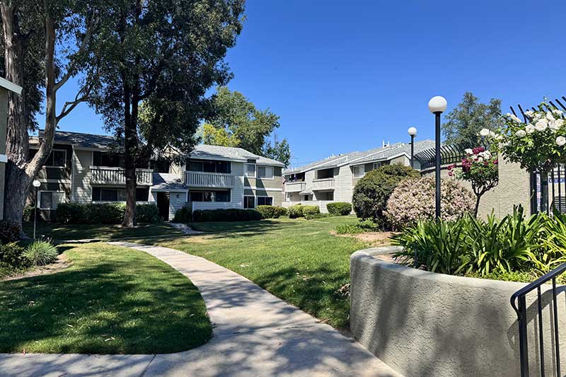 Green Lawns and Shade trees in the New Horizon Condo Neighborhood