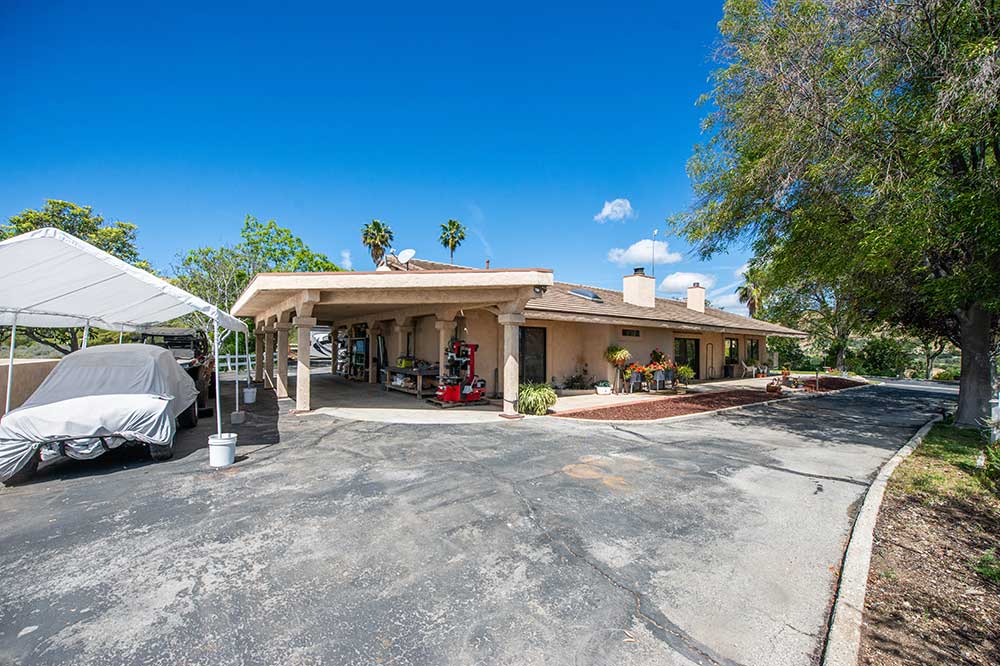 Side Patio at 30602 Hasley Canyon Road
